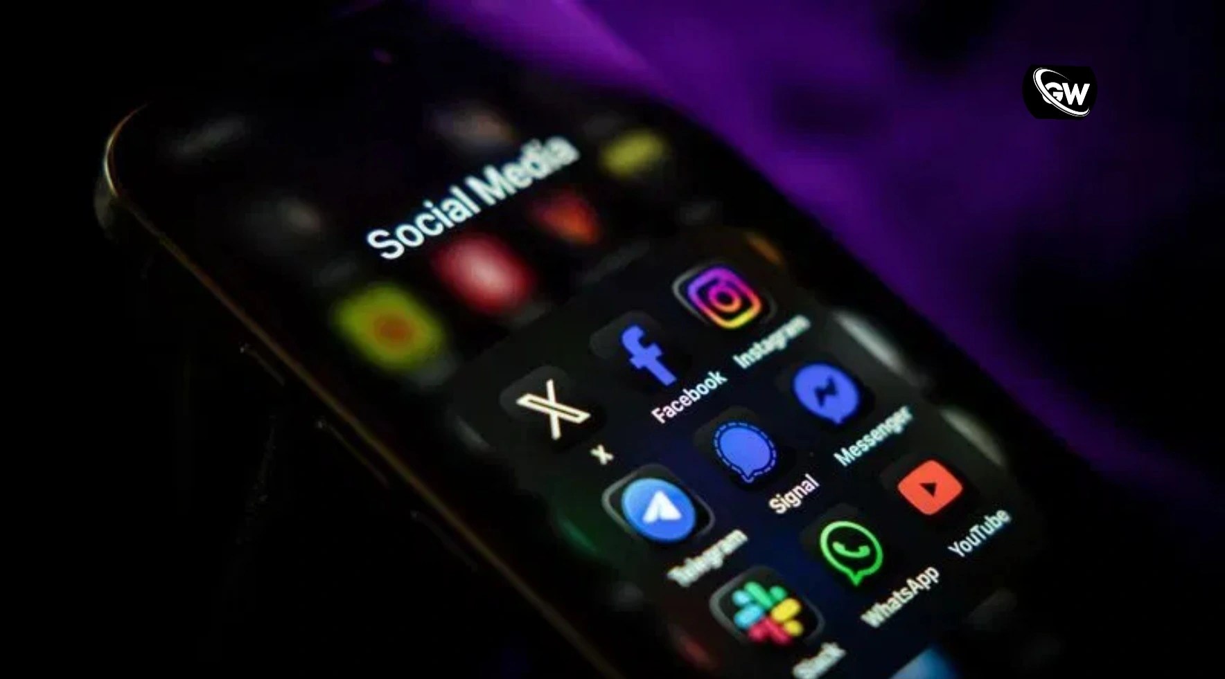 Navy Orders Personnel and Families to Remove Personal Details From Social Media Over Security Threats