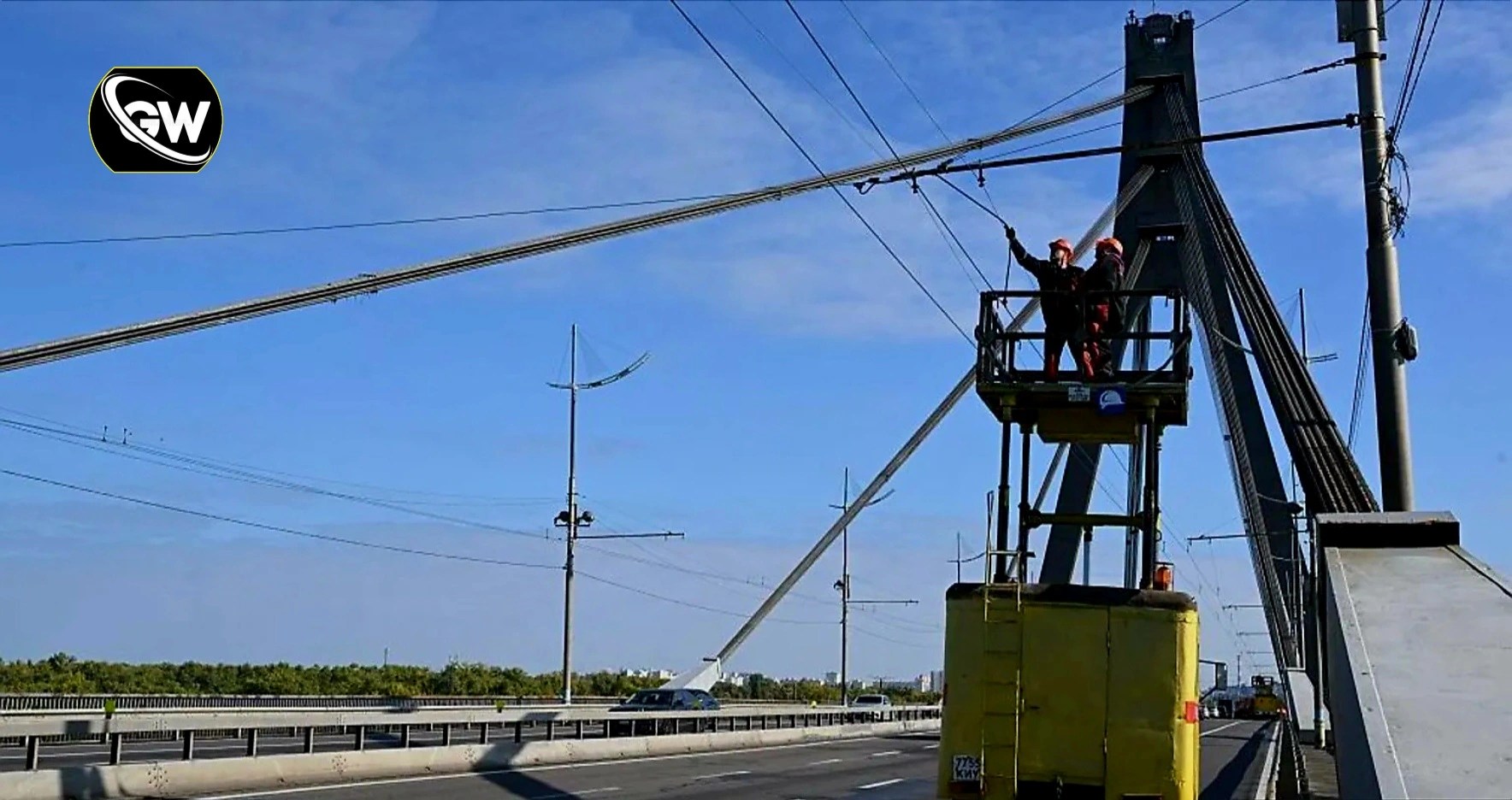 Russia Hits Second Major Bridge in Kyiv as Attacks Disrupt Capital