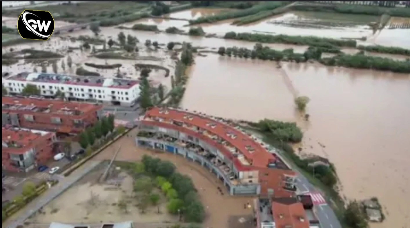 Nepal Flash Floods Sweep Away Buildings as Five People Go Missing