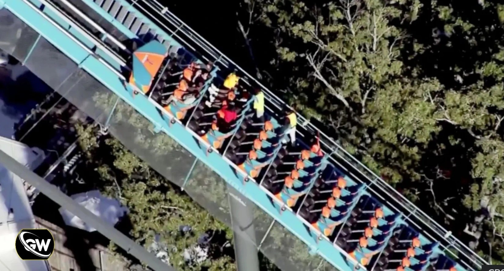 Six Flags Rollercoaster Incident Leaves One Dead and Several Injured in Georgia