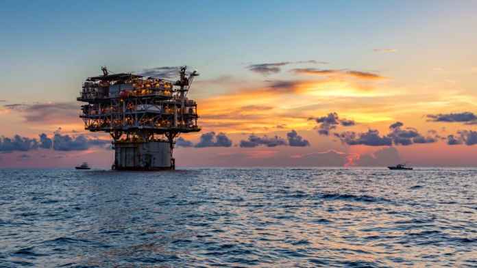 Crude oil prices fall as US recession fears trigger widespread selloff