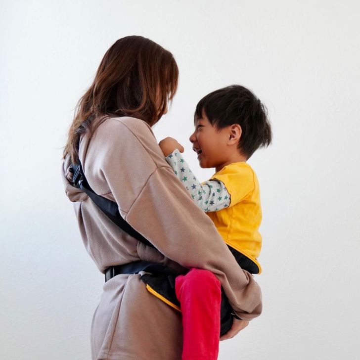 mamanowaママノワ/2022年口コミ大賞/子どもにもペットにも使える抱っこ紐gyuttone!【ぎゅっとね!】ギュットネ