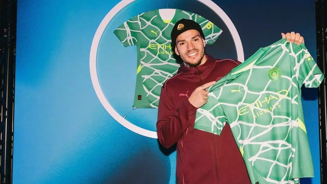 Redefining Fan Engagement: Manchester City’s Innovative AI Kit Design Contest