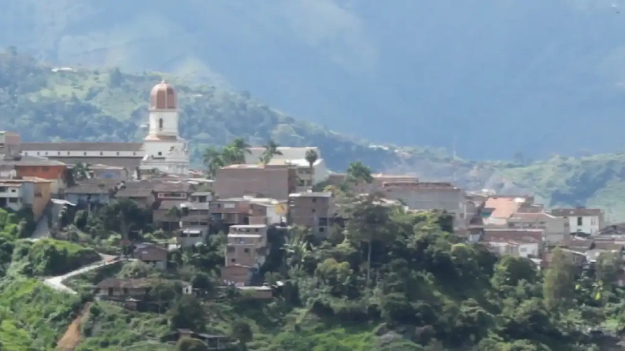 Autoridades investigan la muerte de una pareja en zona rural Ituango