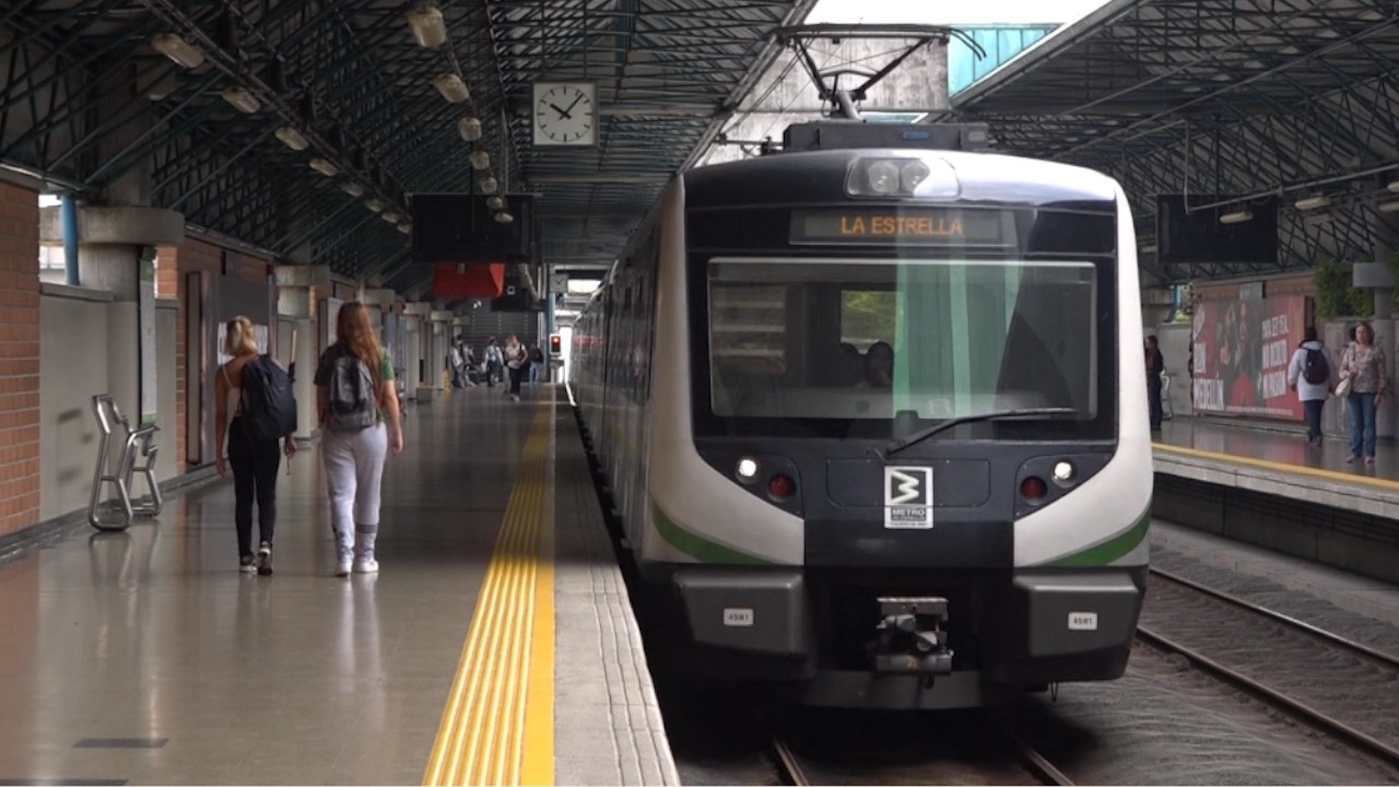 Metro de Medellín extenderá su horario el domingo 7 de septiembre por la Media Maratón