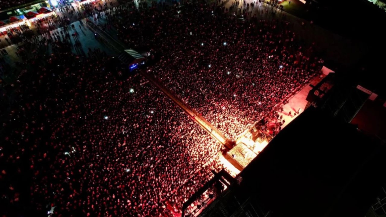 ¡Fueron un éxito total! Más de 200.000 personas asistieron a las Fiestas de Itagüí 2025