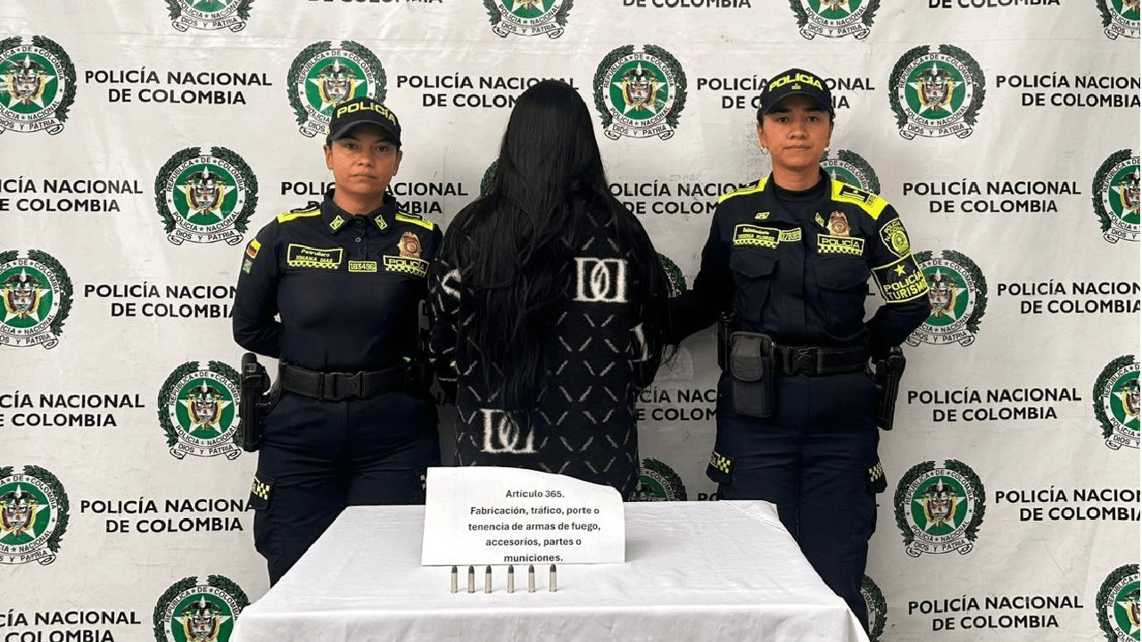 captura-mujer-la-ceja