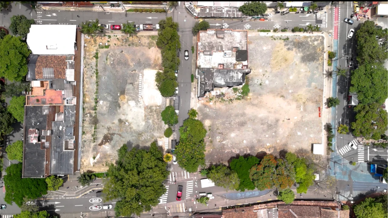  firma convenio por $25.000 millones para construir la Plazoleta Central Inteligente