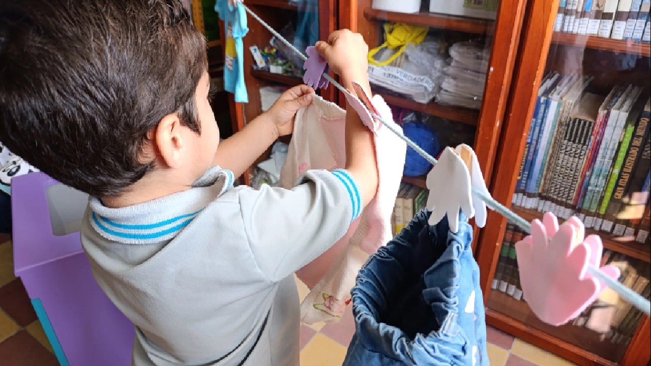 Con Laboratorios del Cuidado para niños y niñas, Antioquia busca transformar estereotipos