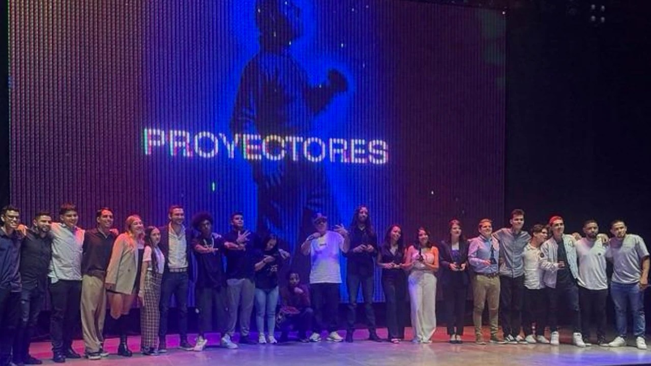 Con más de $100 millones Ruta N y la Alcaldía impulsan el talento joven con becas y asesorías