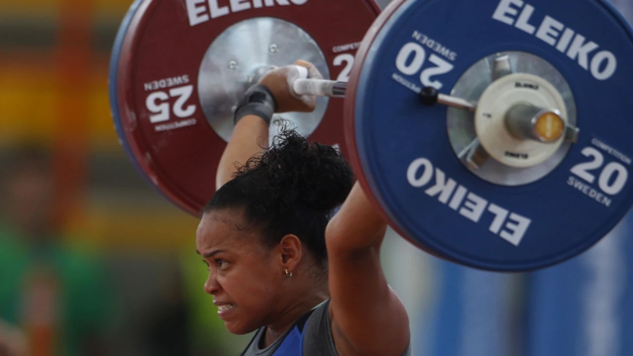 ¡Más triunfos para Colombia! La pesista Mari Leivis Sánchez ganó dos bronces en el Mundial de Halterofilia