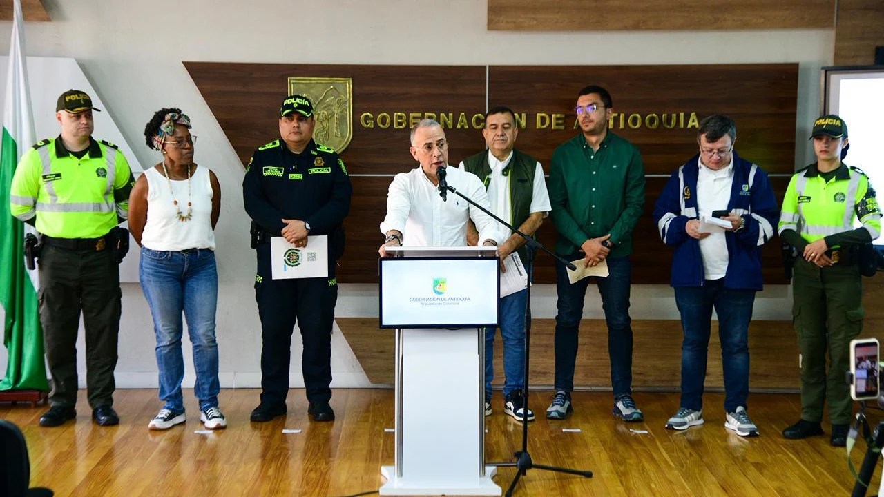 La Gobernación de Antioquia puso en marcha su capacidad institucional para atender la alta movilidad que se espera para el puente festivo de Reyes