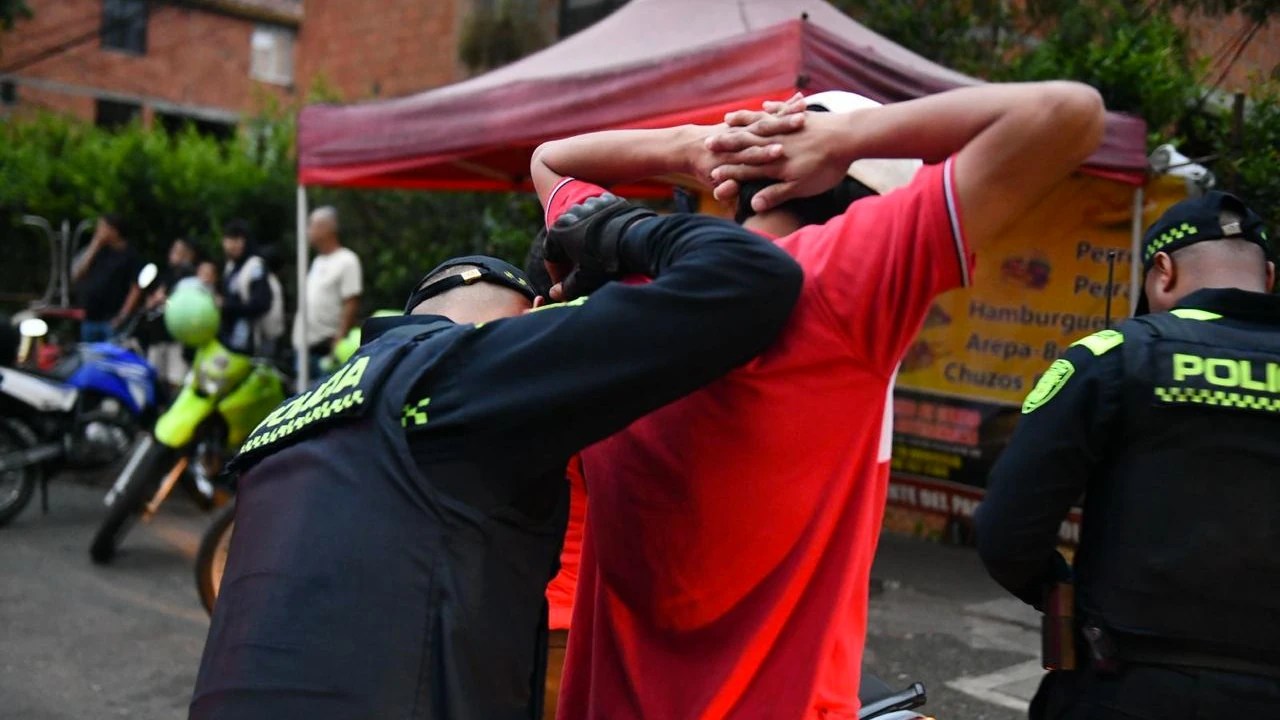 Medellín refuerza operativos contra el porte ilegal y ya incauta 23 armas en 2026