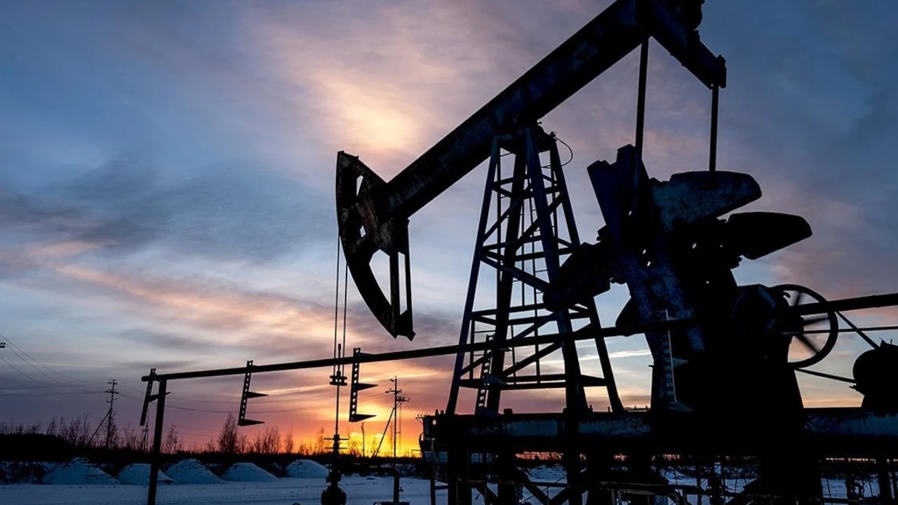 Ecuador endurece condiciones y eleva el costo para transportar petróleo colombiano