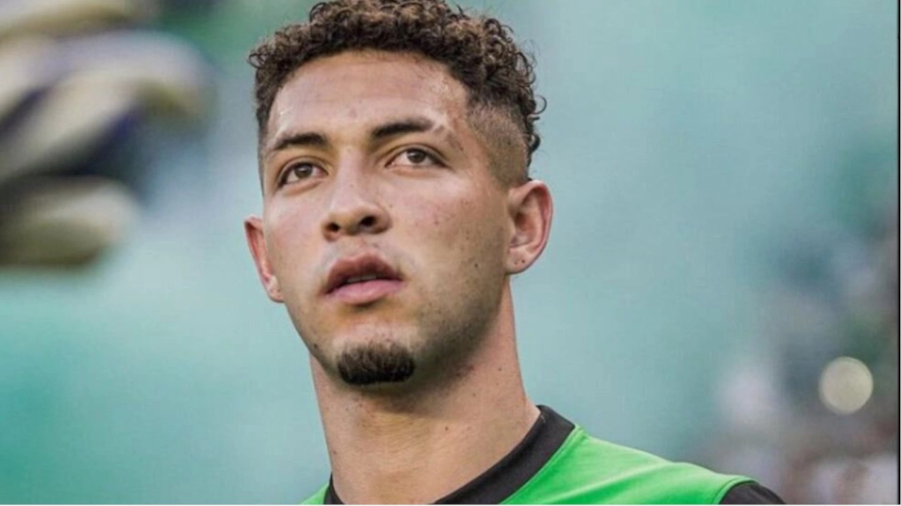 Atlético Nacional concretaría la salida del lateral Andrés Salazar al fútbol europeo