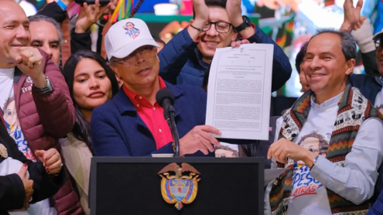 Salario mínimo: Gobierno expide nuevo decreto sobre el aumento del 23,7 %