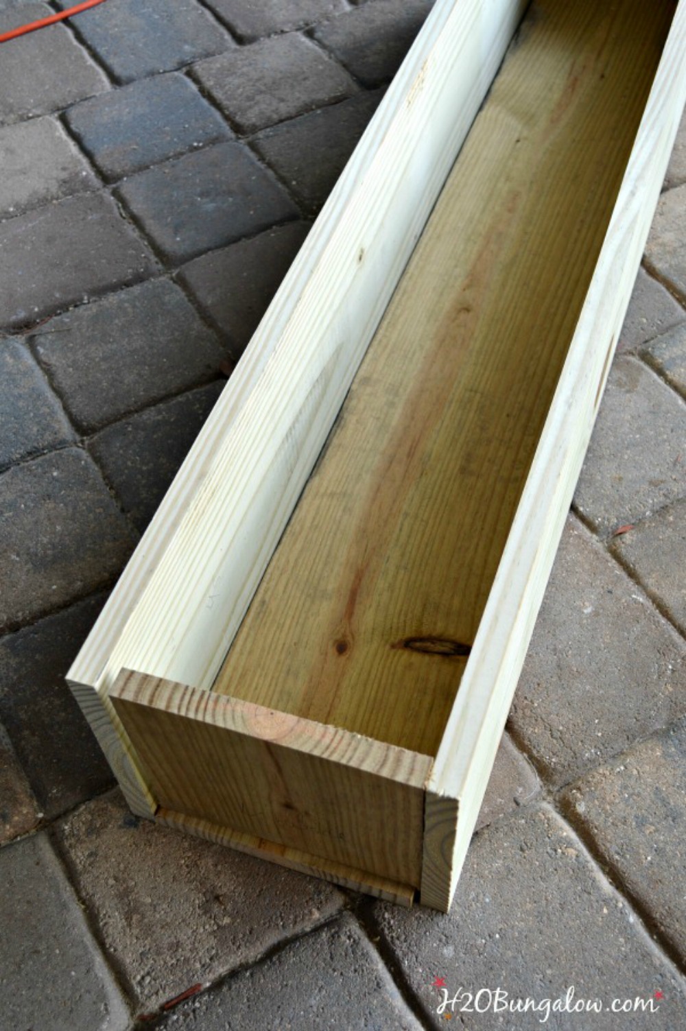 How To Build A Flower Box Planter Tutorial H2obungalow