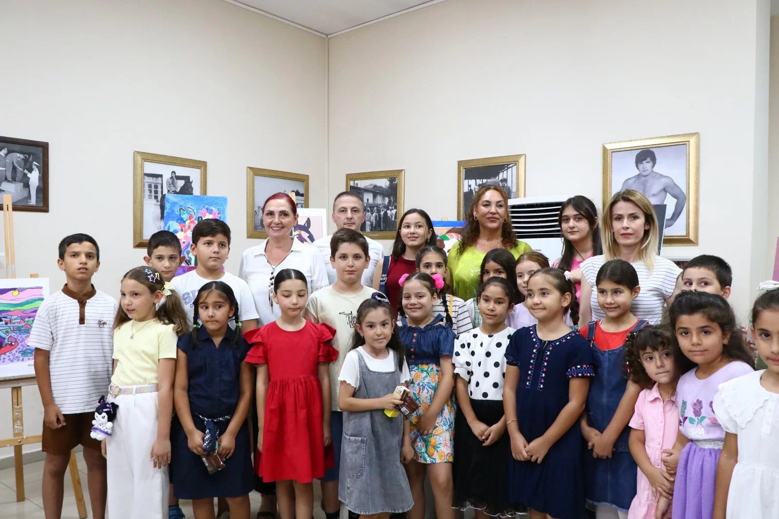 ÇİFTLİKKÖY RESSAMLAR (3)