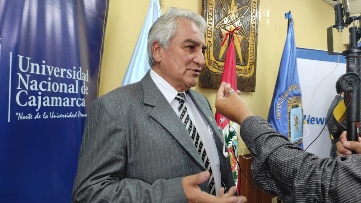 UNC y Newmont firman convenio de cooperación para promover investigación científica