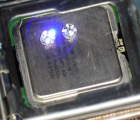 1 Thermalpaste Revoltec Thermal Grease Diamond 6g Gb Najlepszy Laptop Gamingowy Od Hyperbook Pl You read the title right you can make thermal grease using diamonds.