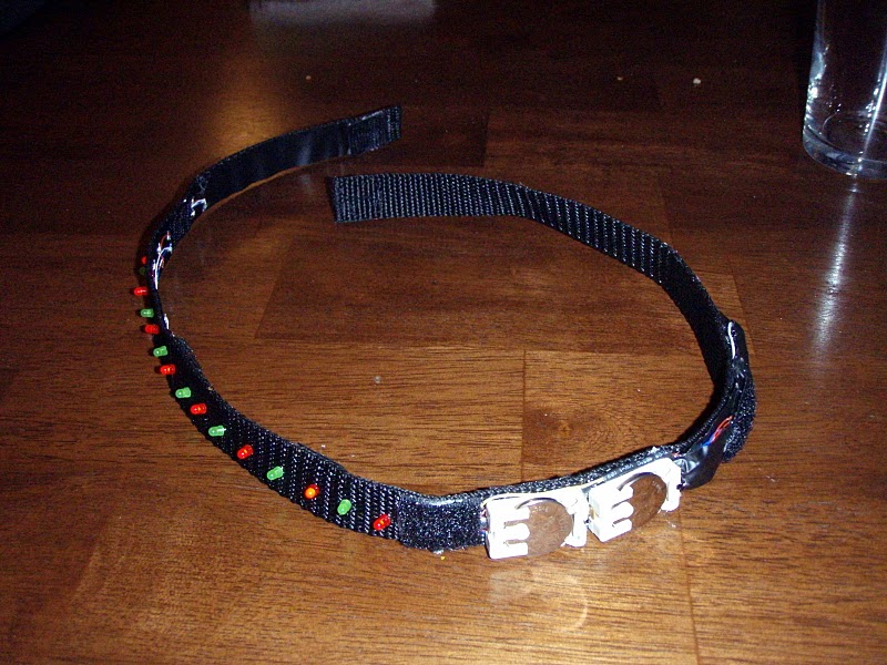 LED Dog Collar, Christmas Edition Hackaday