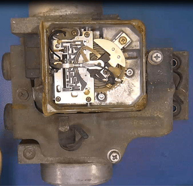 Stock airflow sesonr uses "flapper"