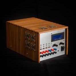 9563991434584072635 Bench Power Supply