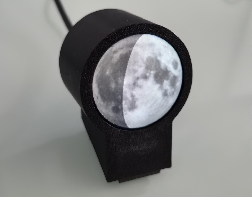 Moon Phase Desk Display: A Tiny Lunar Companion (2026)