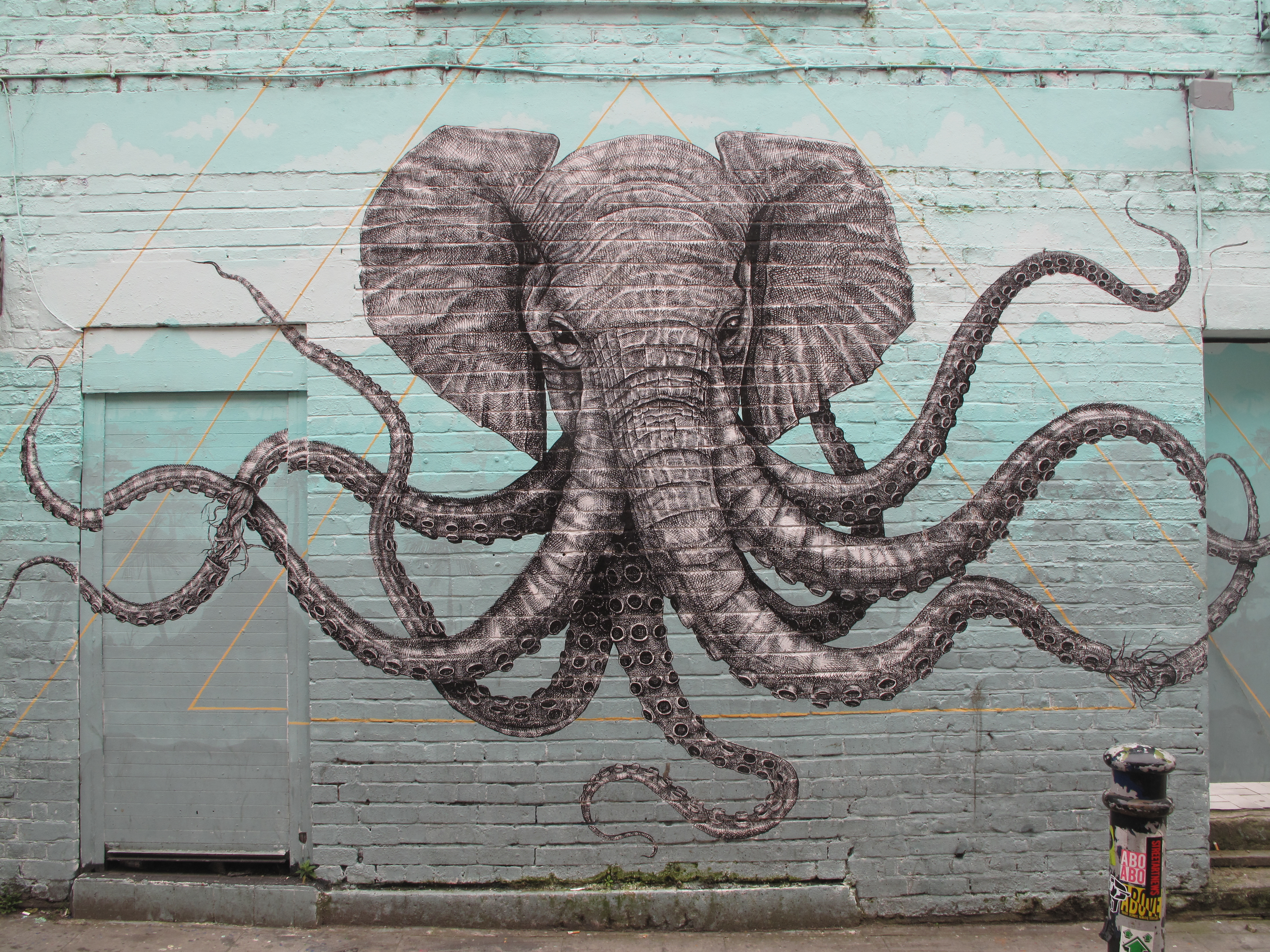 More street art, Hackney. Credit: Tom Batchelor