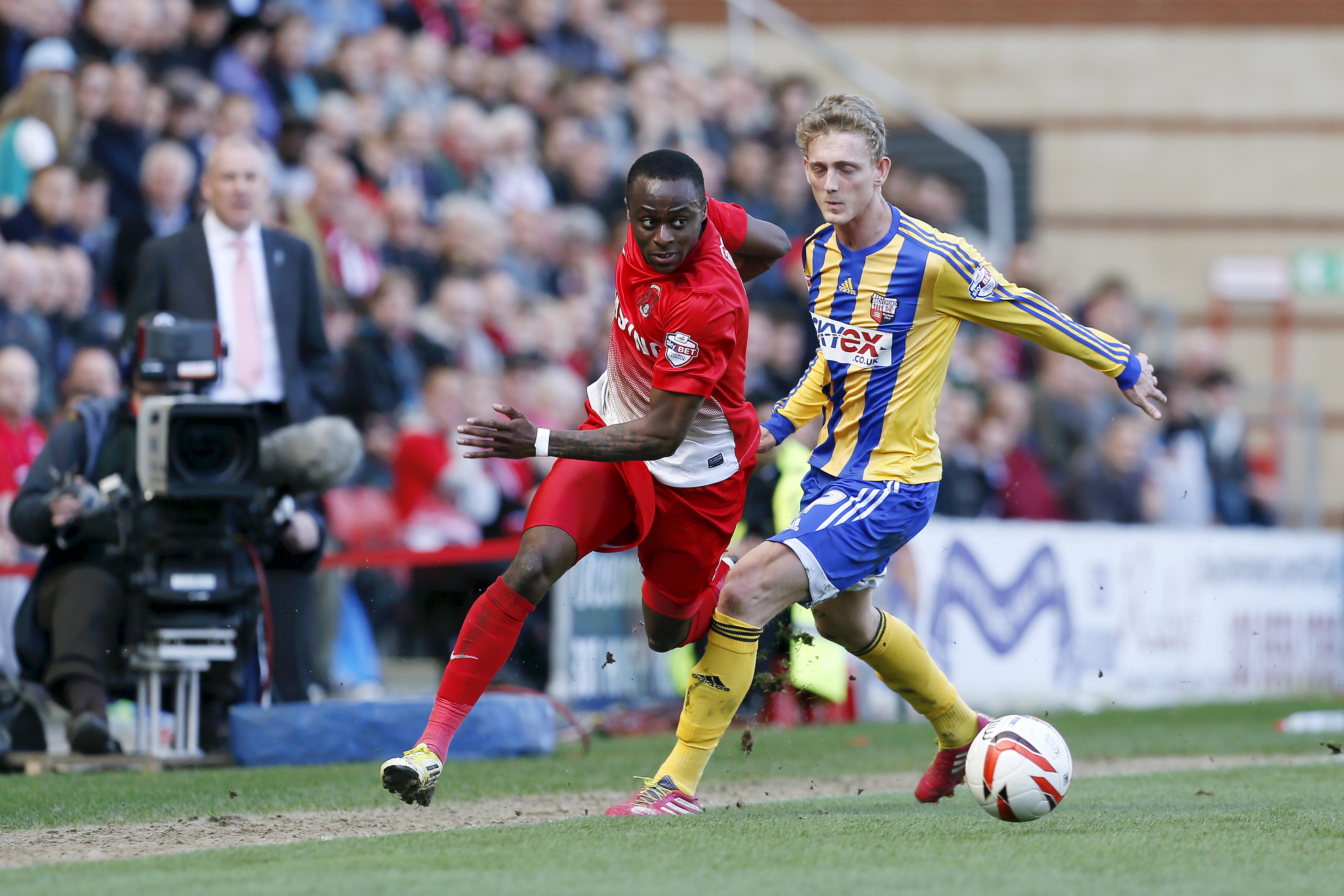 Leyton Orient - Moses Odubajo