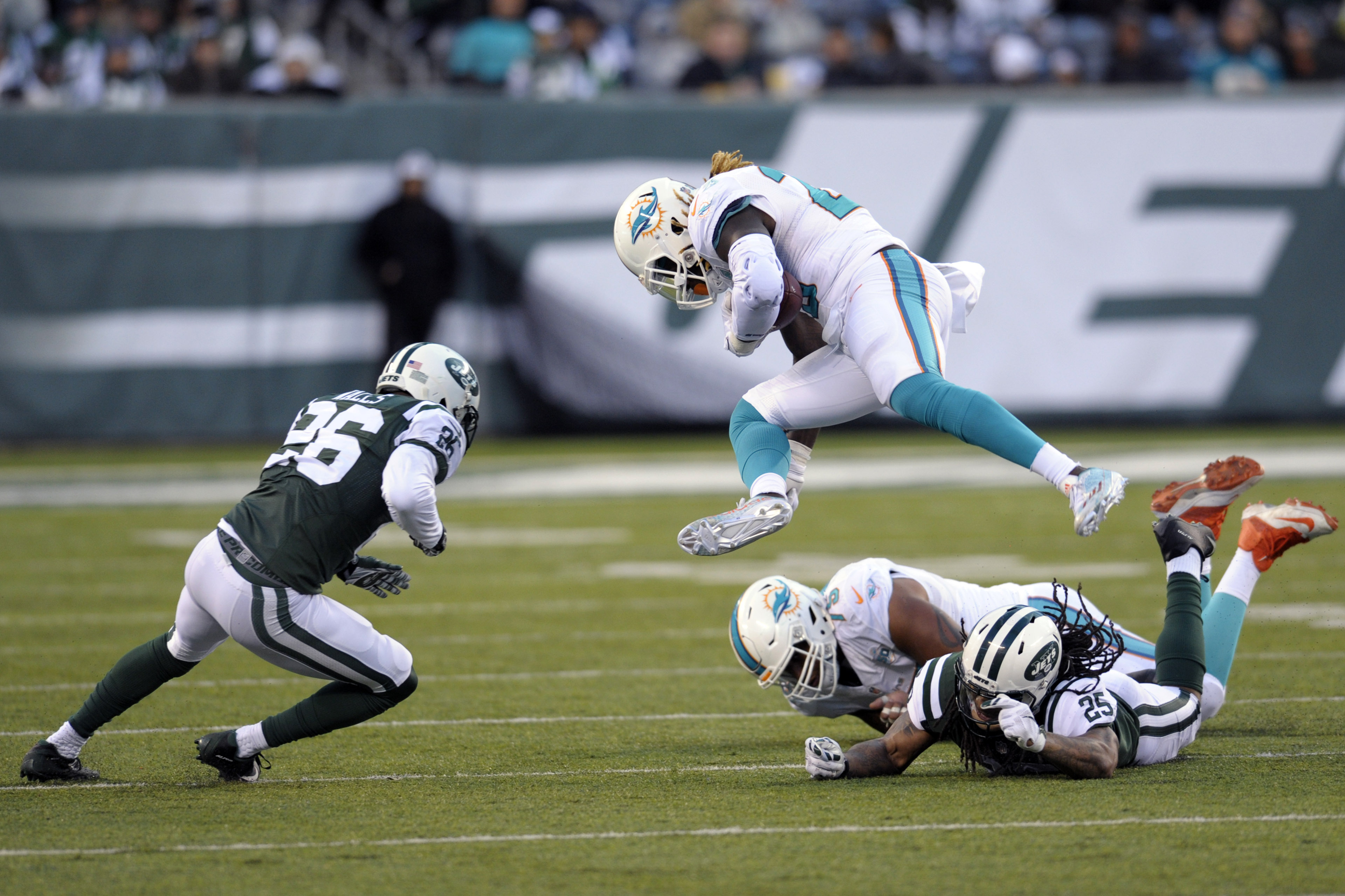 Efe Obada and Jay Ajayi, the Hackney boys ready to smash the NFL