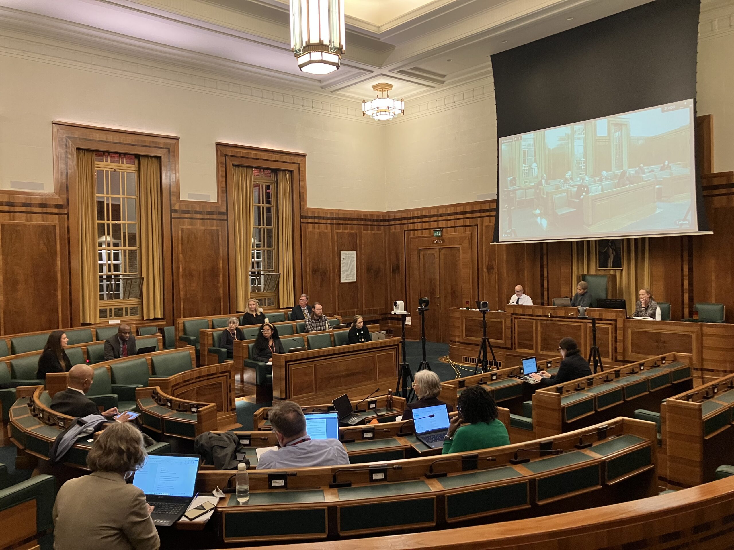 Children & young people scrutiny commission members meet at Hackney Town Hall on Oct 31 2022 (viriya P. Singgih)