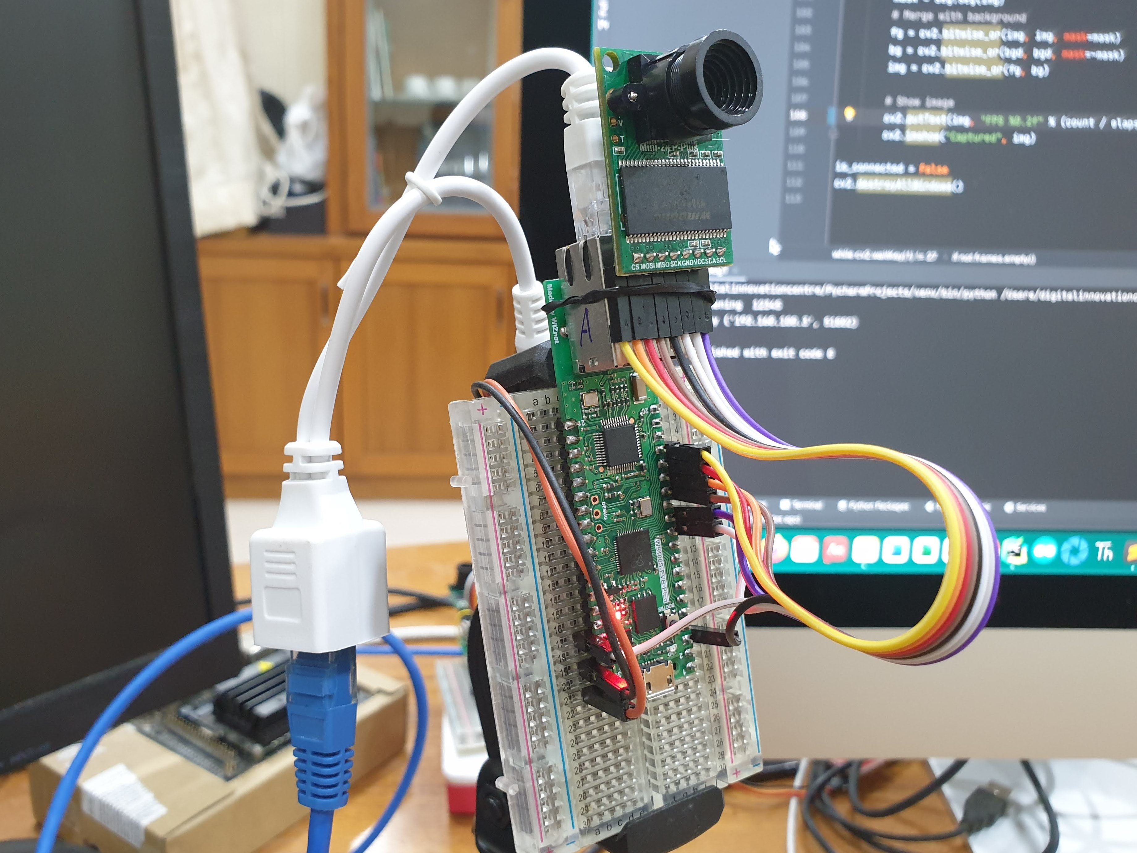New Guide Circuitpython Webcam With Ov2640 And Adafruit Io Circuitpython Circuitpythonday2021 - Amazing City Background - Mobile