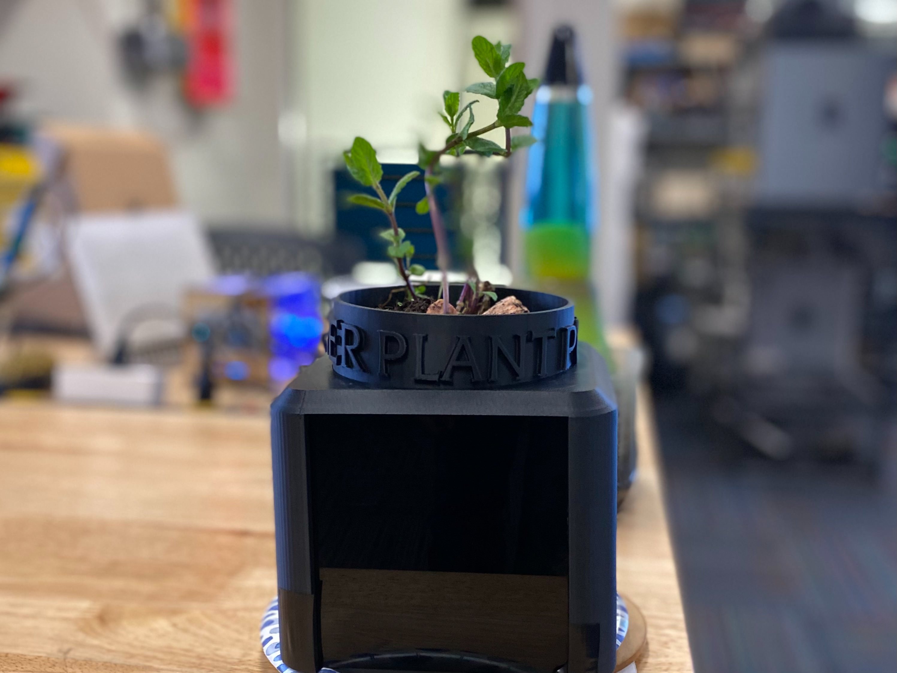 Self Watering Plant Hackster Io - HD Vintage Images for Desktop