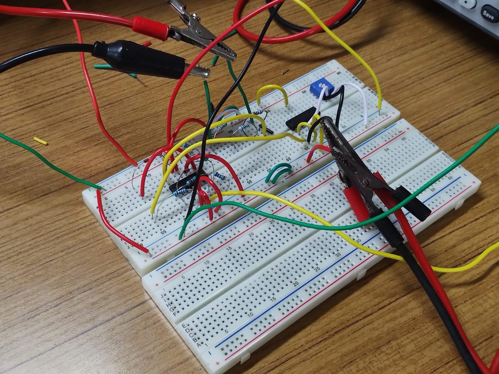Implementation Of A Square Root Amplifier Hackster Io - Ultra HD Vintage Illustrations for Desktop