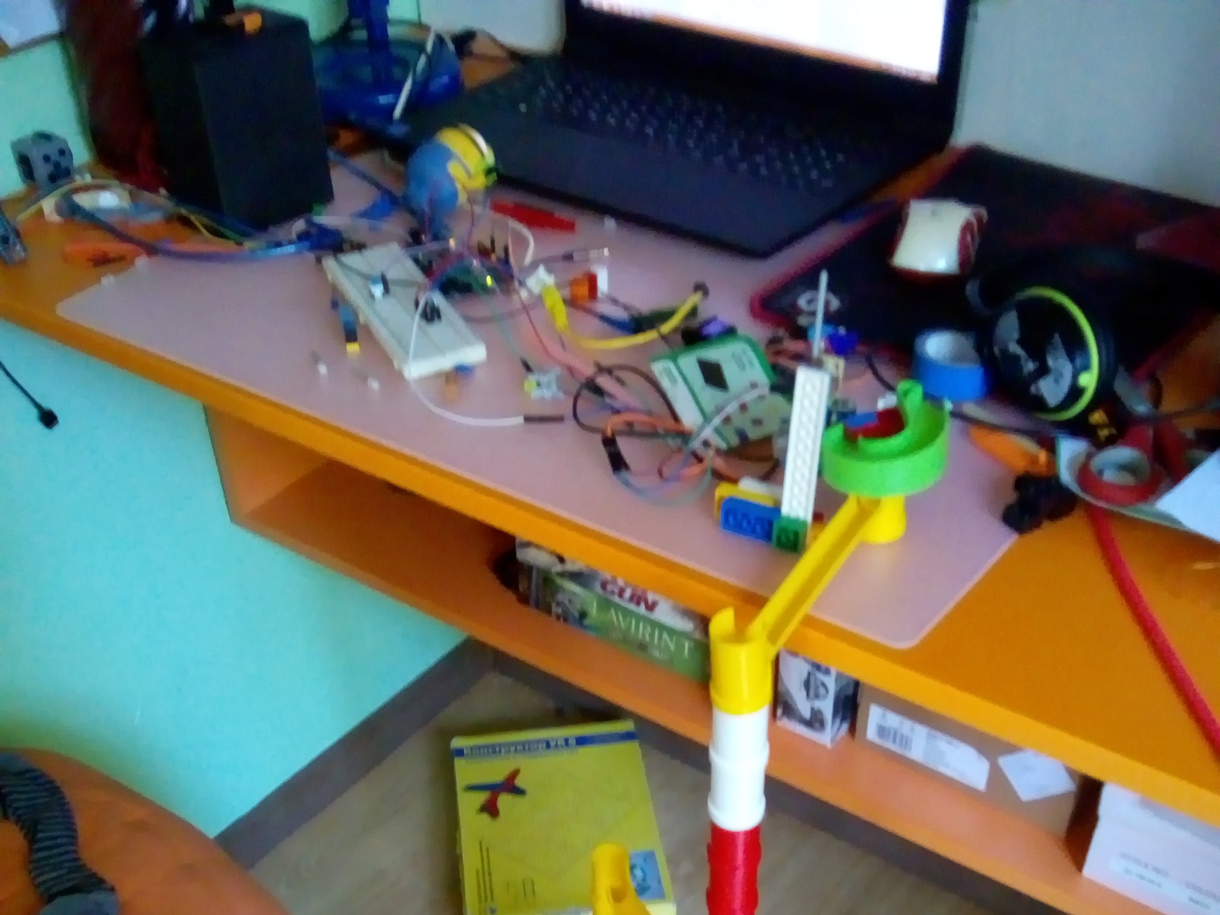 Automatic Ball Course Dispenser Hackster Io - Artistic Geometric Background - Mobile