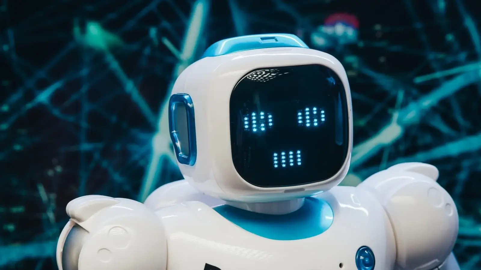 10 cosas geniales que puedes hacer con el nuevo bot ChatGPT de OpenAI