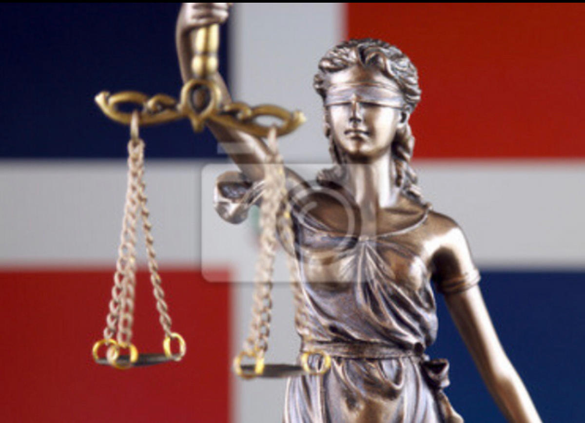 Un homme condamné à 10 ans de prison pour avoir transporté 27 Haïtiens sans papiers