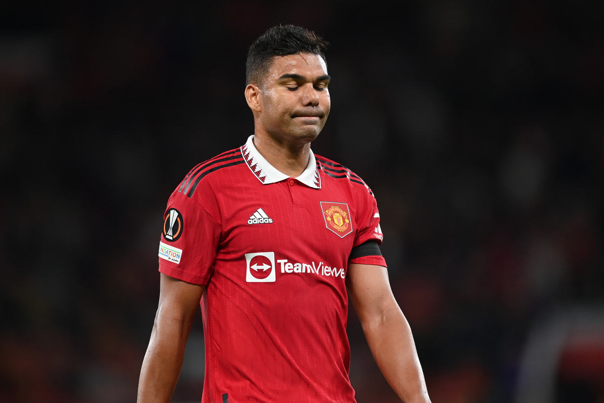 Manchester United : Ten Hag se justifie sur le faible temps de jeu de Casemiro