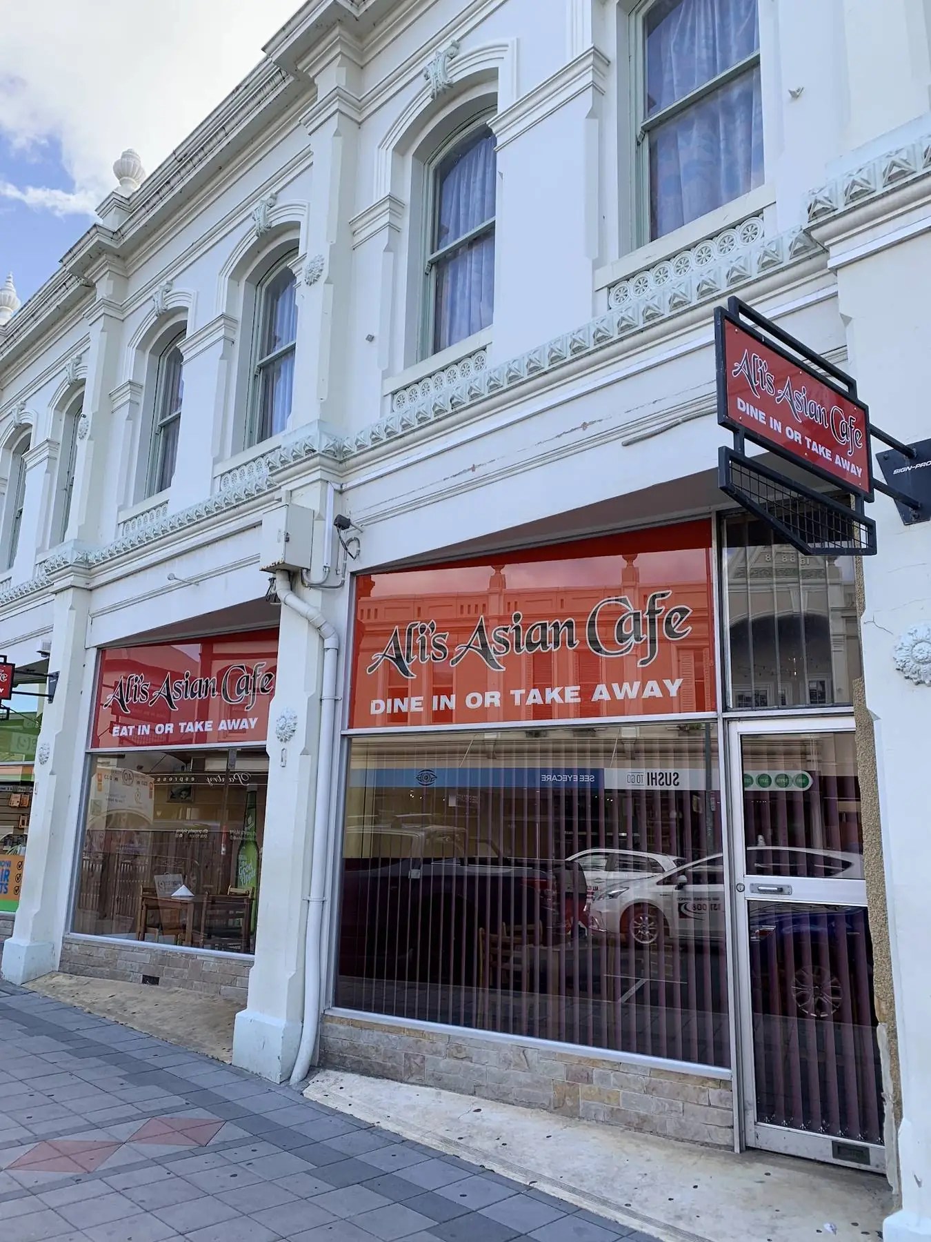 Ali’s Asian Cafe