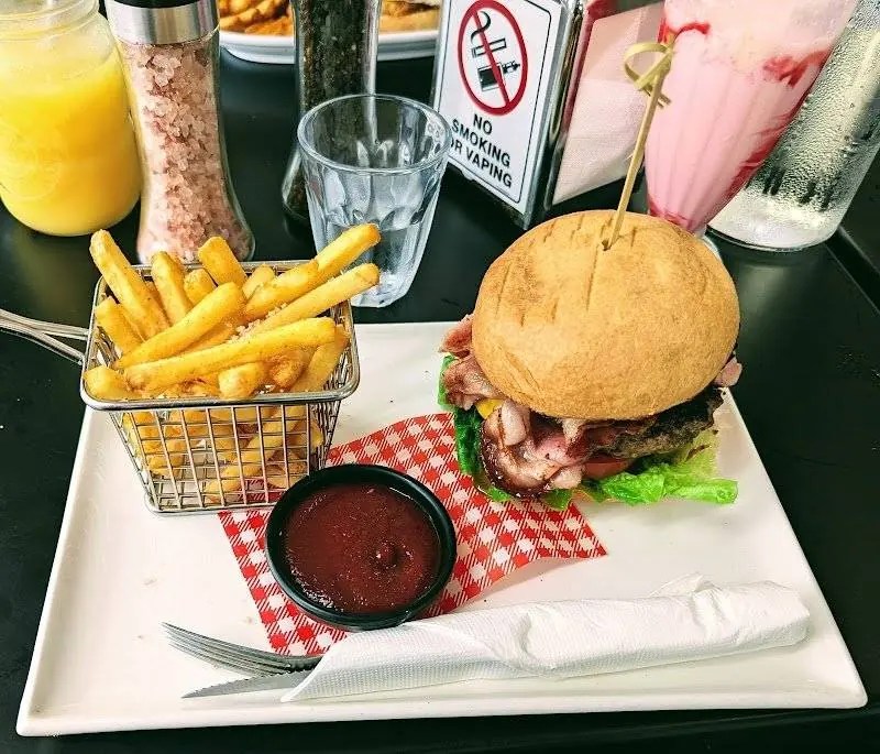 Cairns Burger Cafe