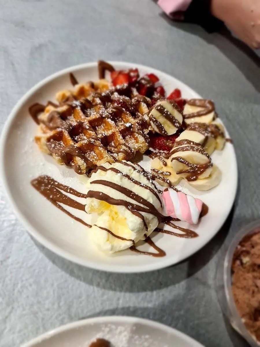 Dessert Palace