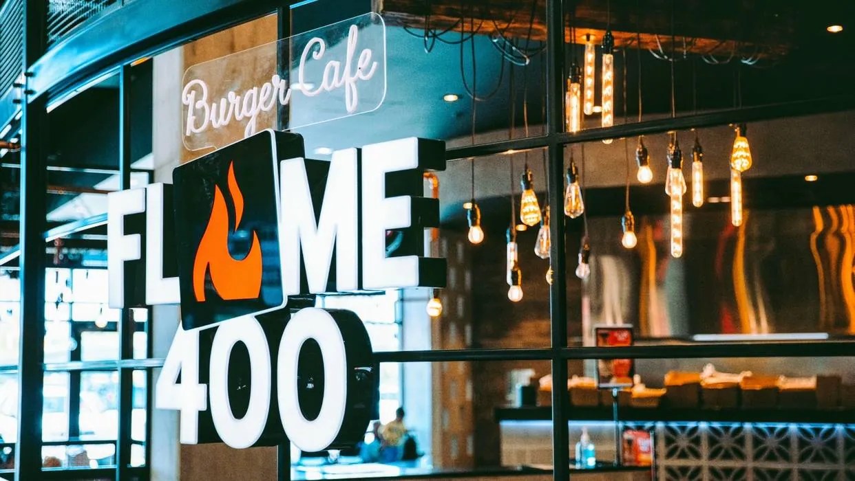 Flame 400 Burger Cafe