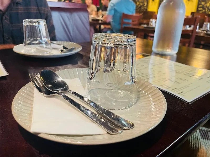 Putong Thai Restaurant
