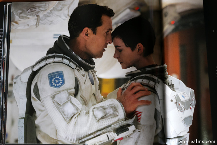 Interstellar - Beyond Time And Space Book Review
