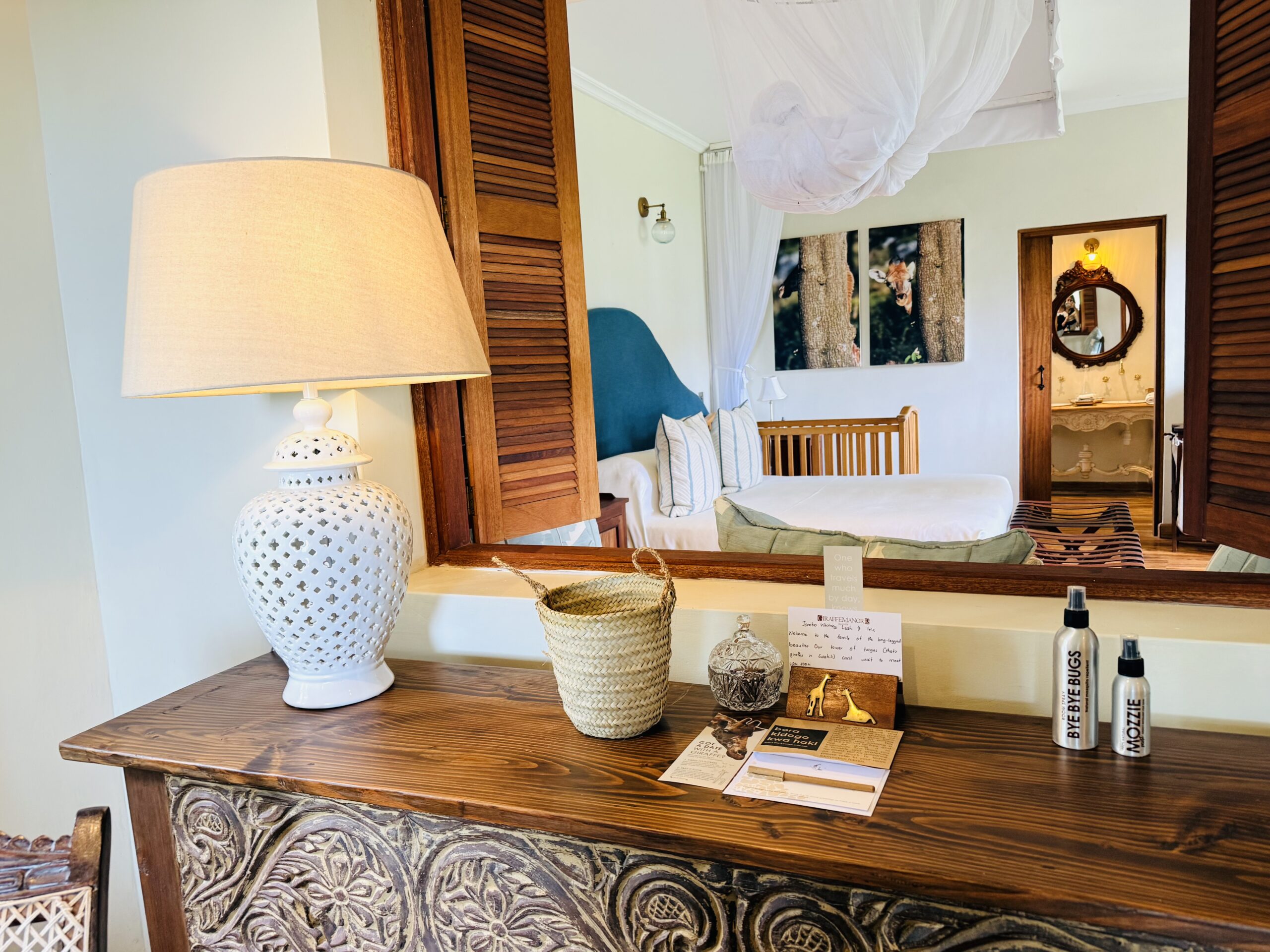 Finch Hatton Suite Common Area