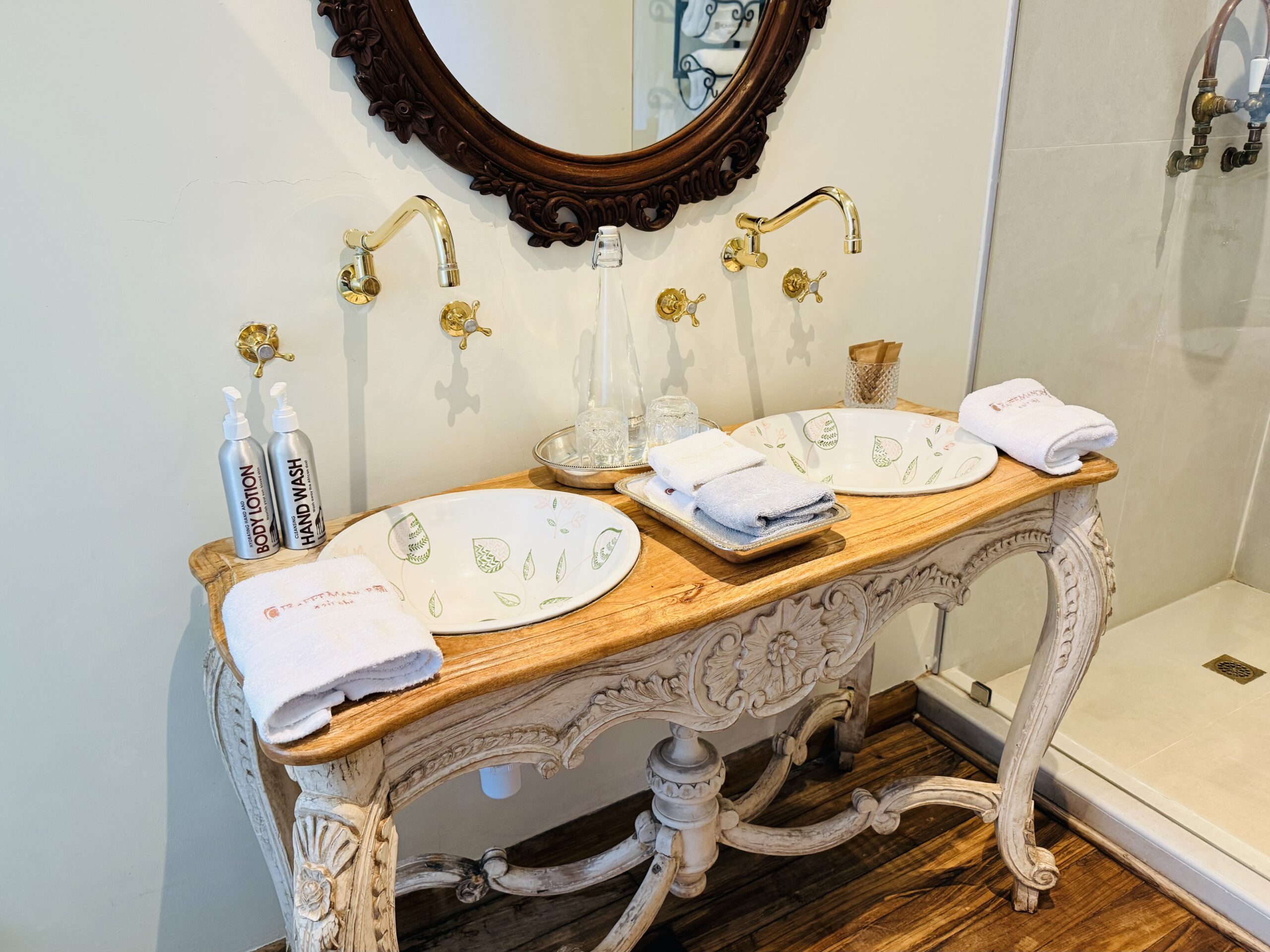 Double Sinks