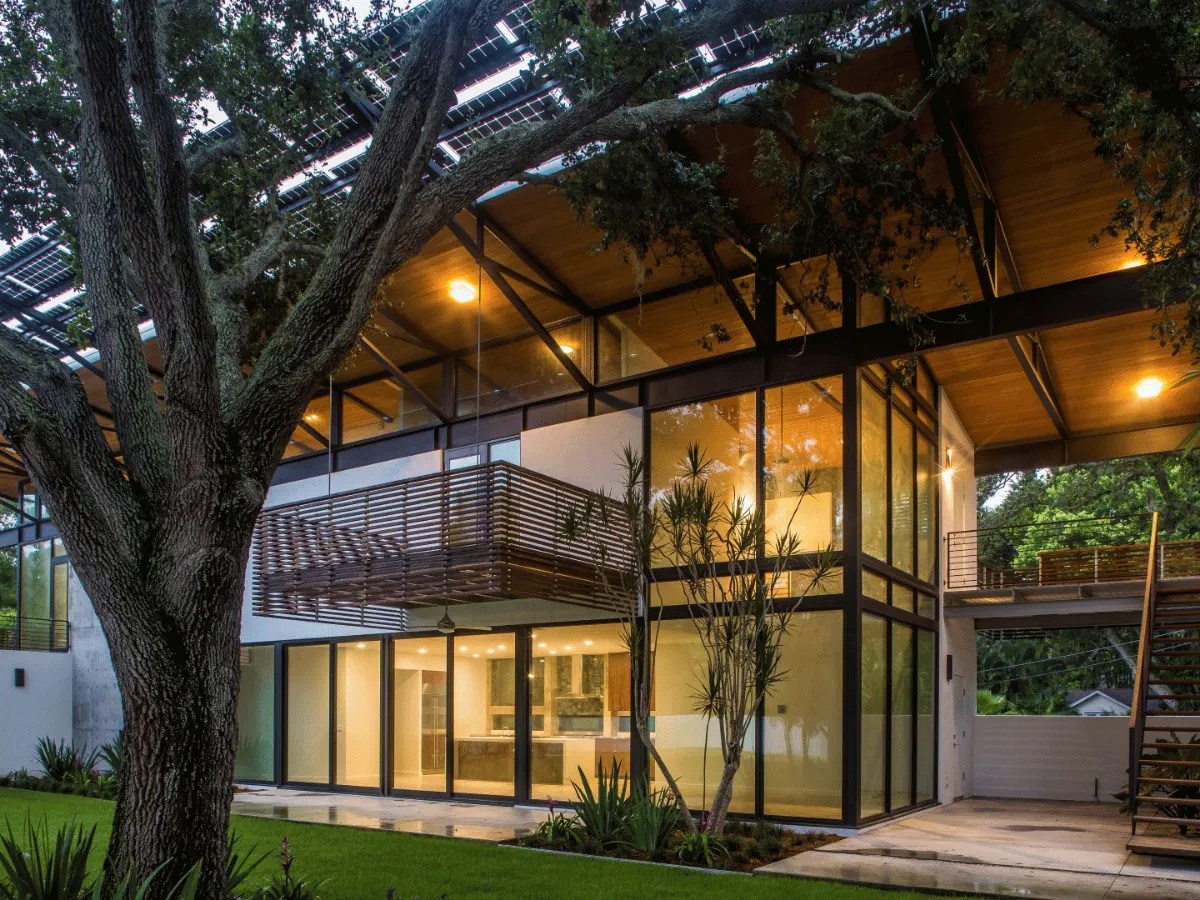 Seminole Residence Awards + Press American Institute of Architects, Tampa BaySeminole Residence, Merit AwardSeminole Residence, Unbuilt Design AwardKorean Presbyterian Church, Unbuilt Design Award Awards