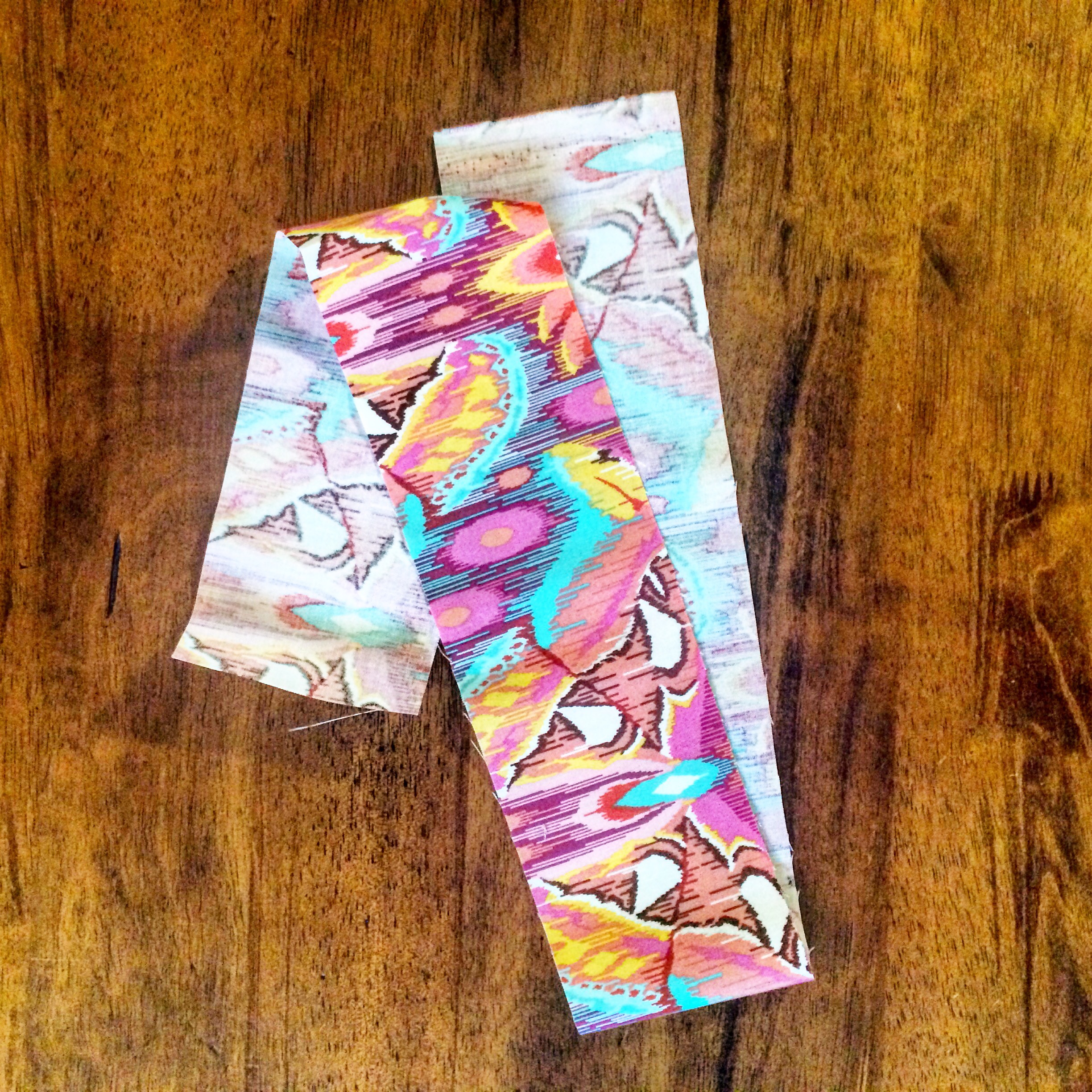 DIY Homemade Adjustable Fabric Dog Collar Tutorial