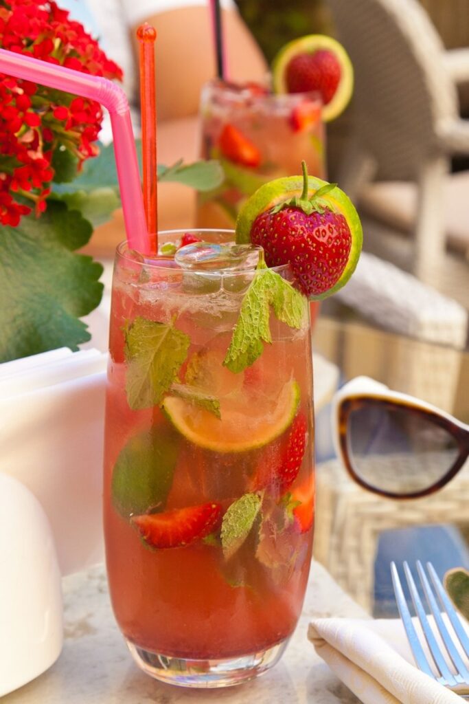 strawberry mojito recipe - get refreshed in the summer on strawberry mojito recipe australia